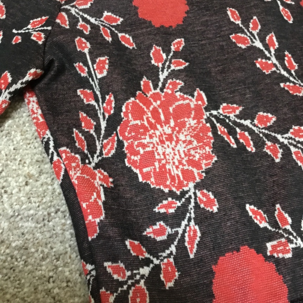 SALE ๐ LuLaRoe Amelia M - Picture 2 of 4